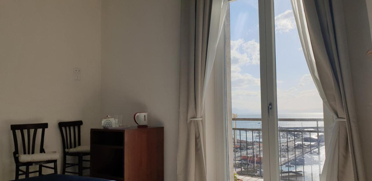 サレルノ Casa Sul Mare Bed & Breakfast エクステリア 写真
