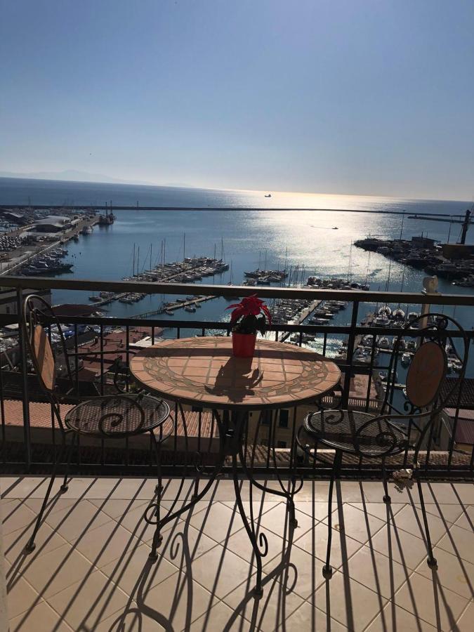 サレルノ Casa Sul Mare Bed & Breakfast エクステリア 写真