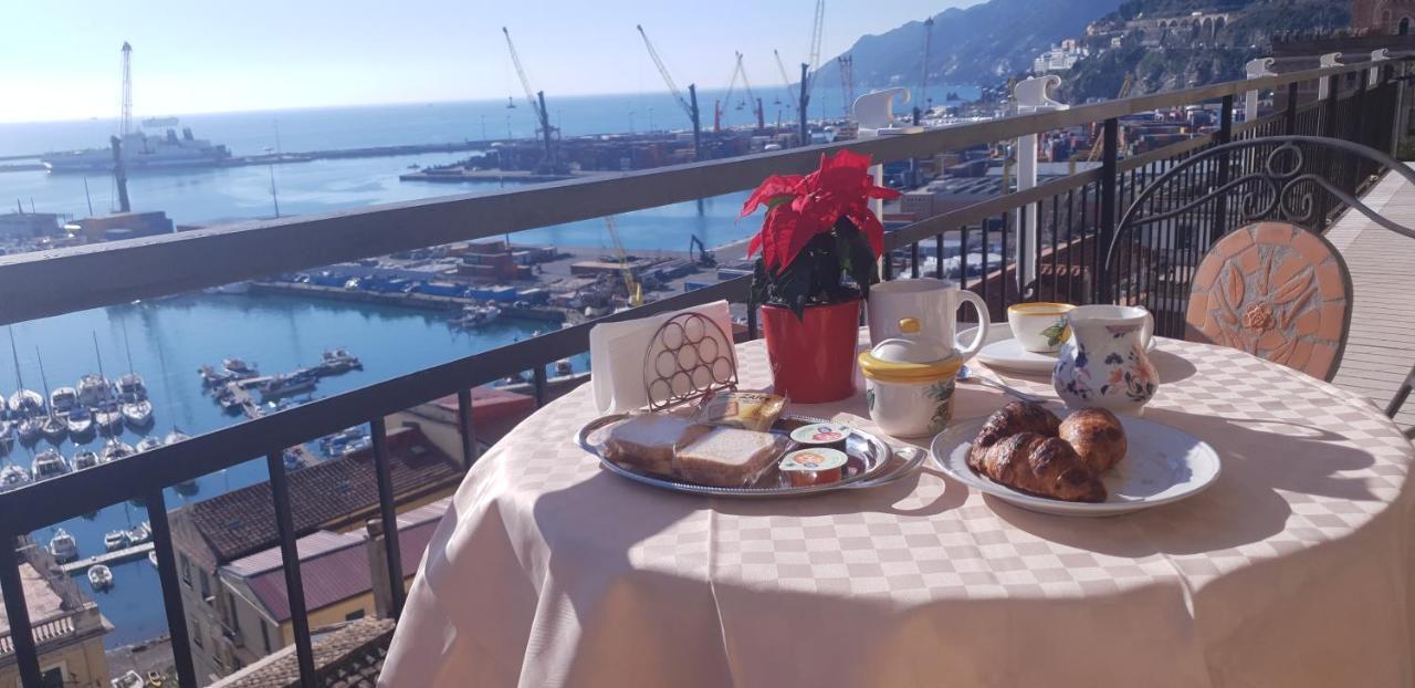 サレルノ Casa Sul Mare Bed & Breakfast エクステリア 写真